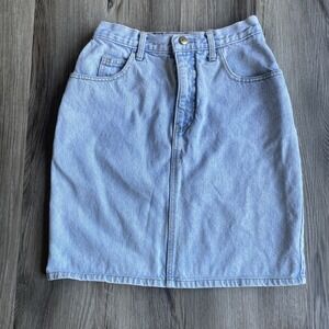 Vintage 90s Guess Denim Light Wash Skirt Women's Size 30 Made in USA